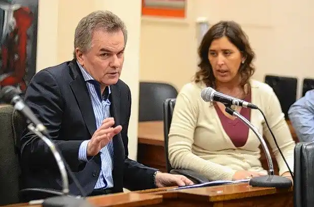 Bahía Blanca: Continúa el paro de trabajadores municipales