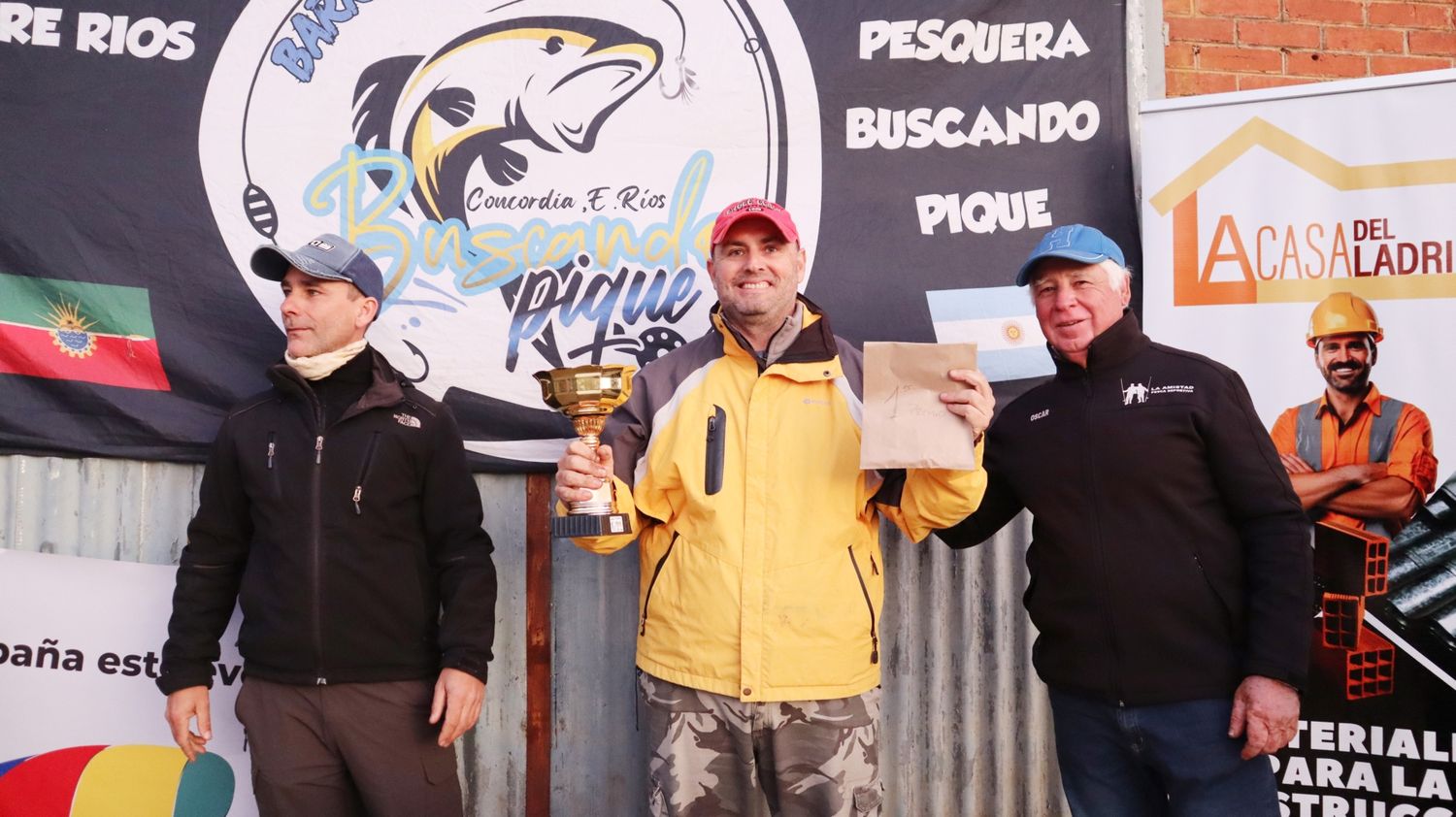 Con éxito se realizó el Torneo de Pesca en la zona del puerto