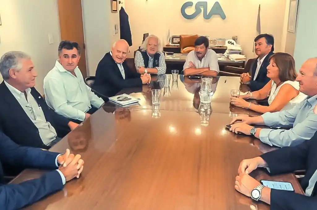 Lifschitz con la Mesa de Enlace