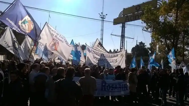 UOM Rosario: “Llegamos a las mil suspensiones oficiales”