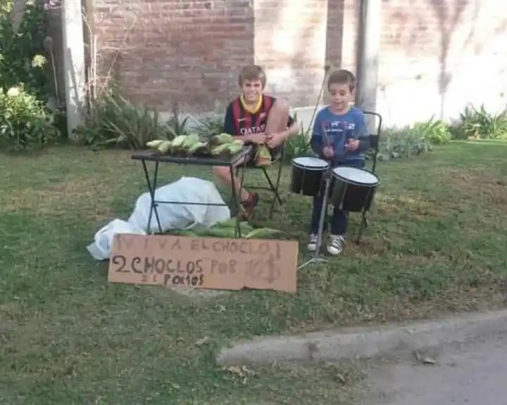 Manu Álvila y su hermano