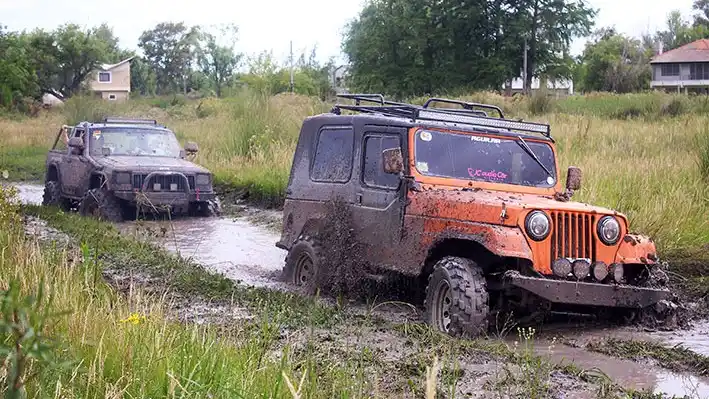 A puro barro y camaradería: Gualeguay vive el 8º Encuentro Nacional de Jeeperos
