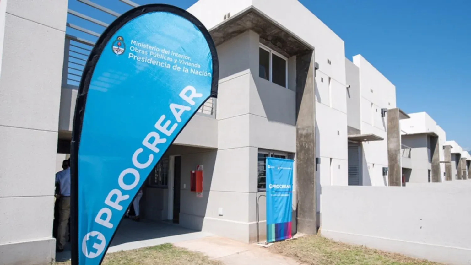 El gobierno nacional subasta tres predios del Programa Procrear en tres provincias argentinas