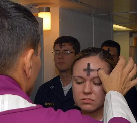 Cena penitencial por  el Miércoles de Ceniza