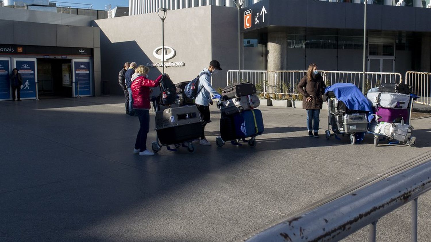 España levanta la cuarentena obligatoria para el ingreso de viajeros argentinos