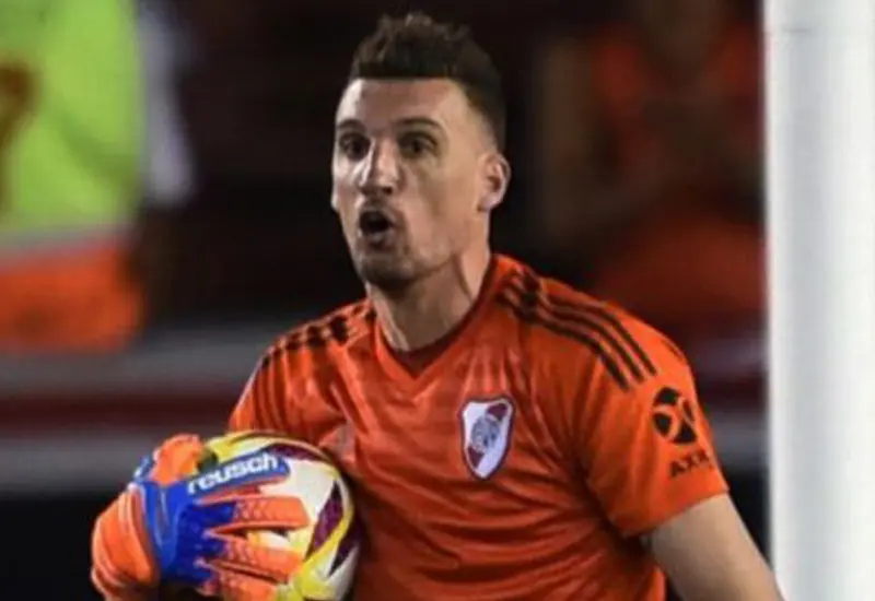 Armani sigue en duda para jugar ante Alianza Lima