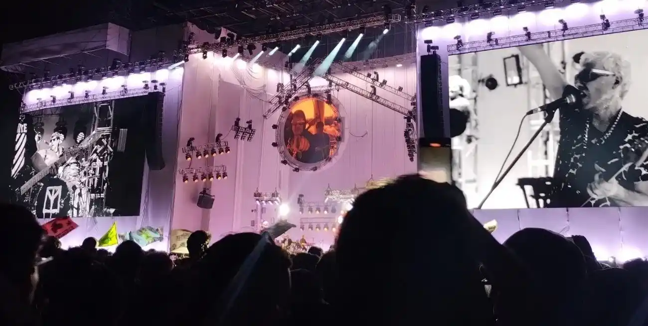 Del silencio al estallido: así se vivió el regreso de Pity Álvarez ante 40 mil personas en Córdoba