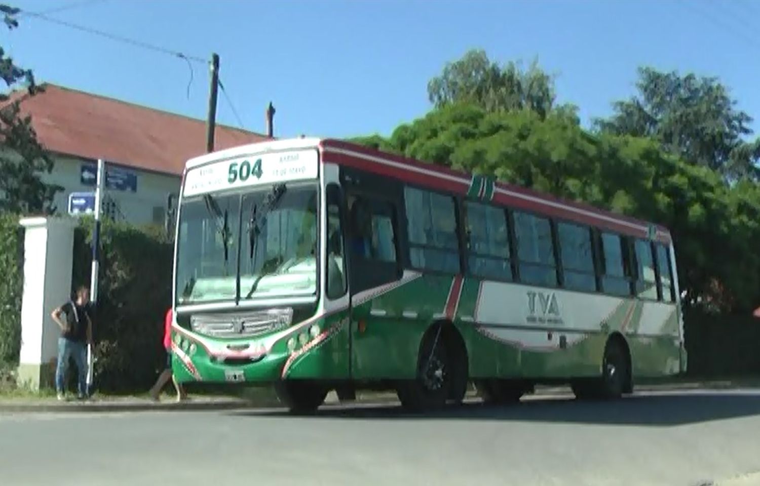 Vecinos de La Tandilera reclaman que vuelvan a colocar la garita de colectivos