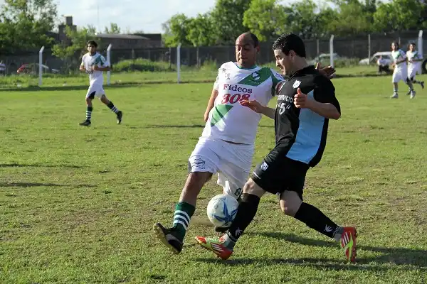 Caliente empate en el Oeste de la ciudad