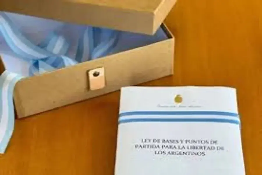 El Gobierno publicó la primera reglamentación de la Ley Bases