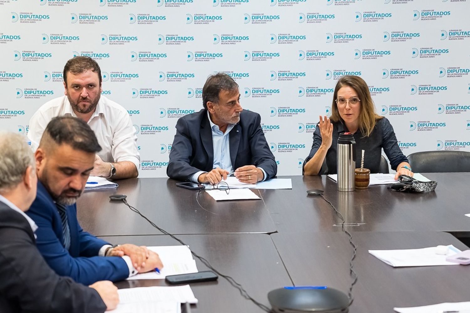 En la Cámara de Diputados bonaerense avanza un proyecto de La Cámpora para elevar las indemmizaciones laborales en la provincia de Buenos Aires.