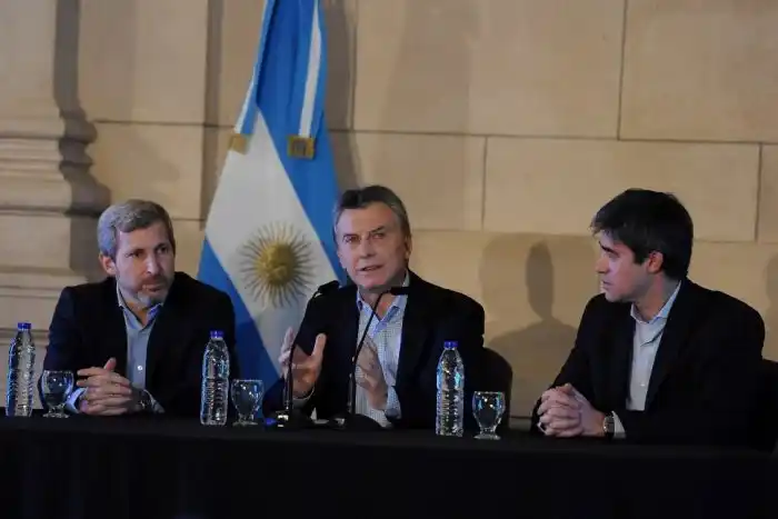 El Gobierno reclama la sanción de una ley de financiamiento político