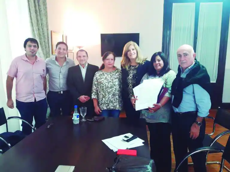 Cooperativa docente aguarda una respuesta municipal para construir casas