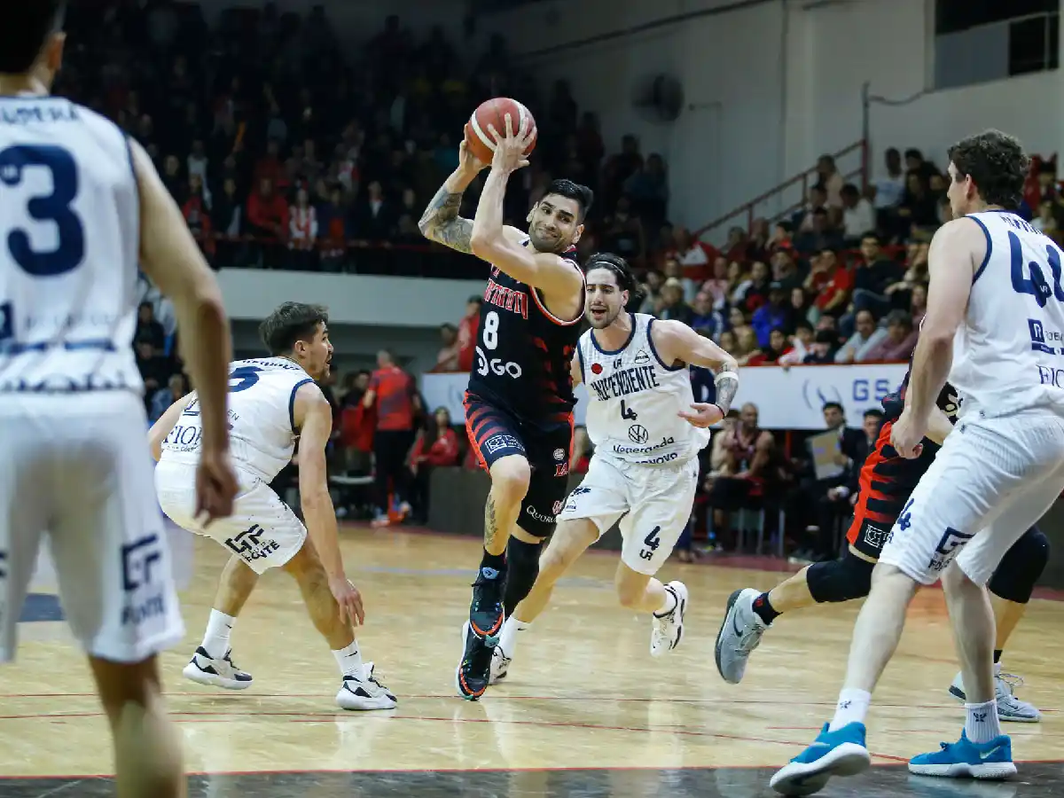 LNB: Instituto se quedó con el juego inaugural
