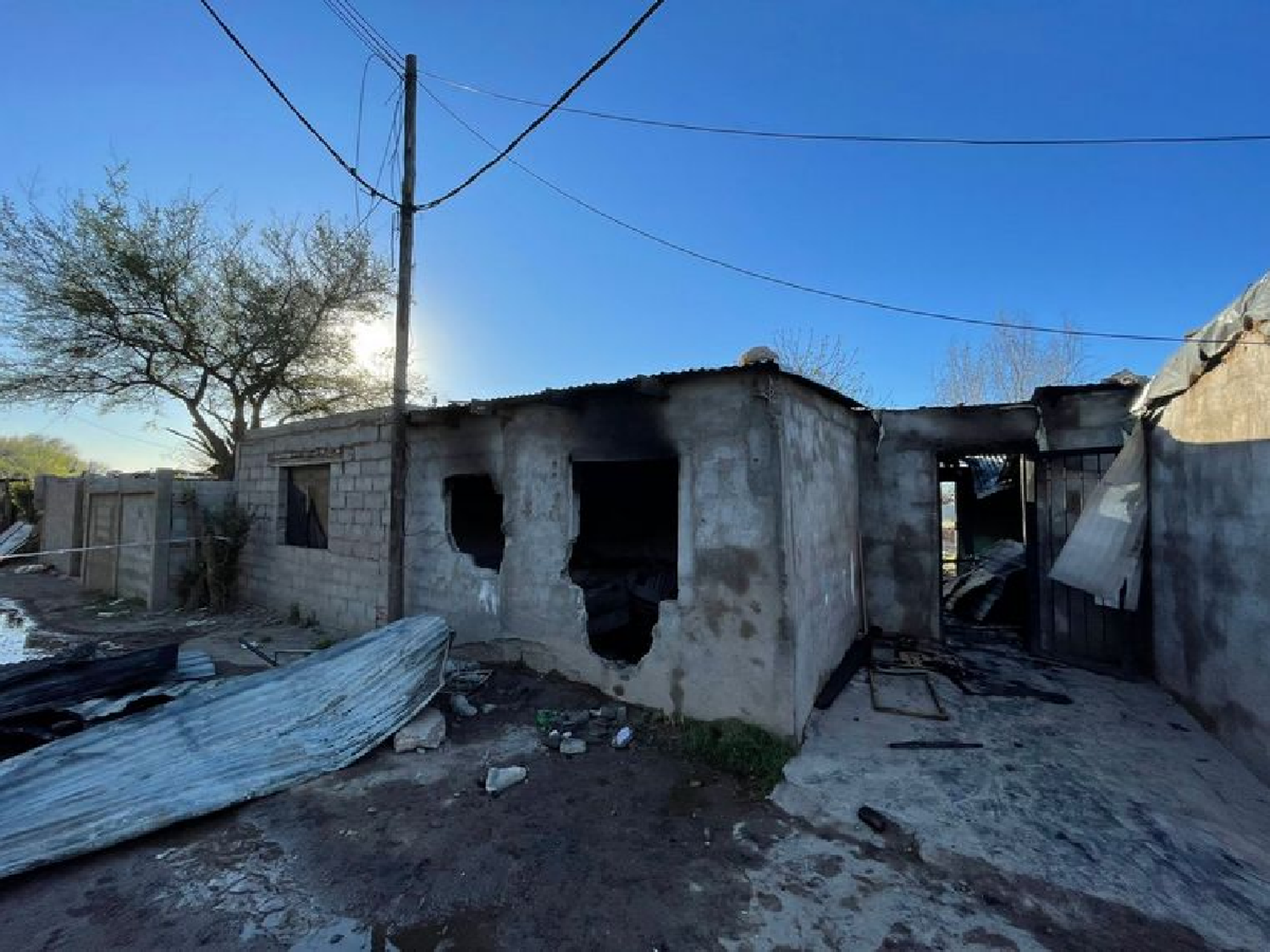 Está grave una pareja tras incendiarse su casa en Córdoba