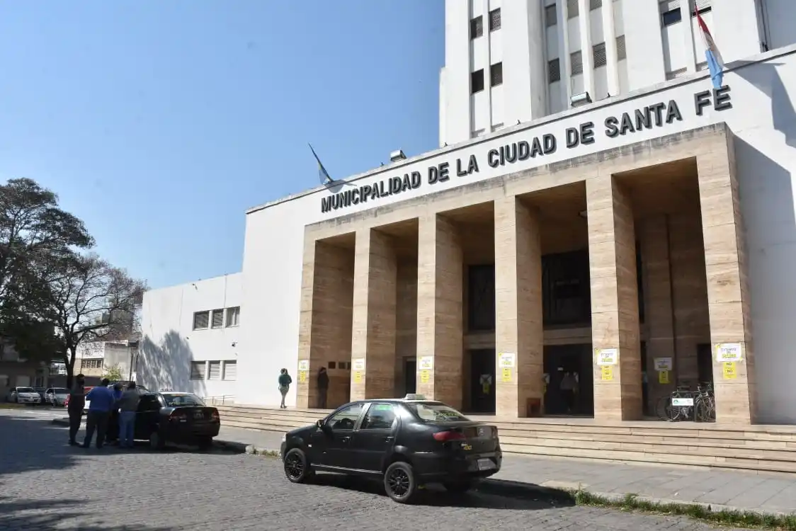 El municipio santafesino exigirá a Uber que cese su actividad