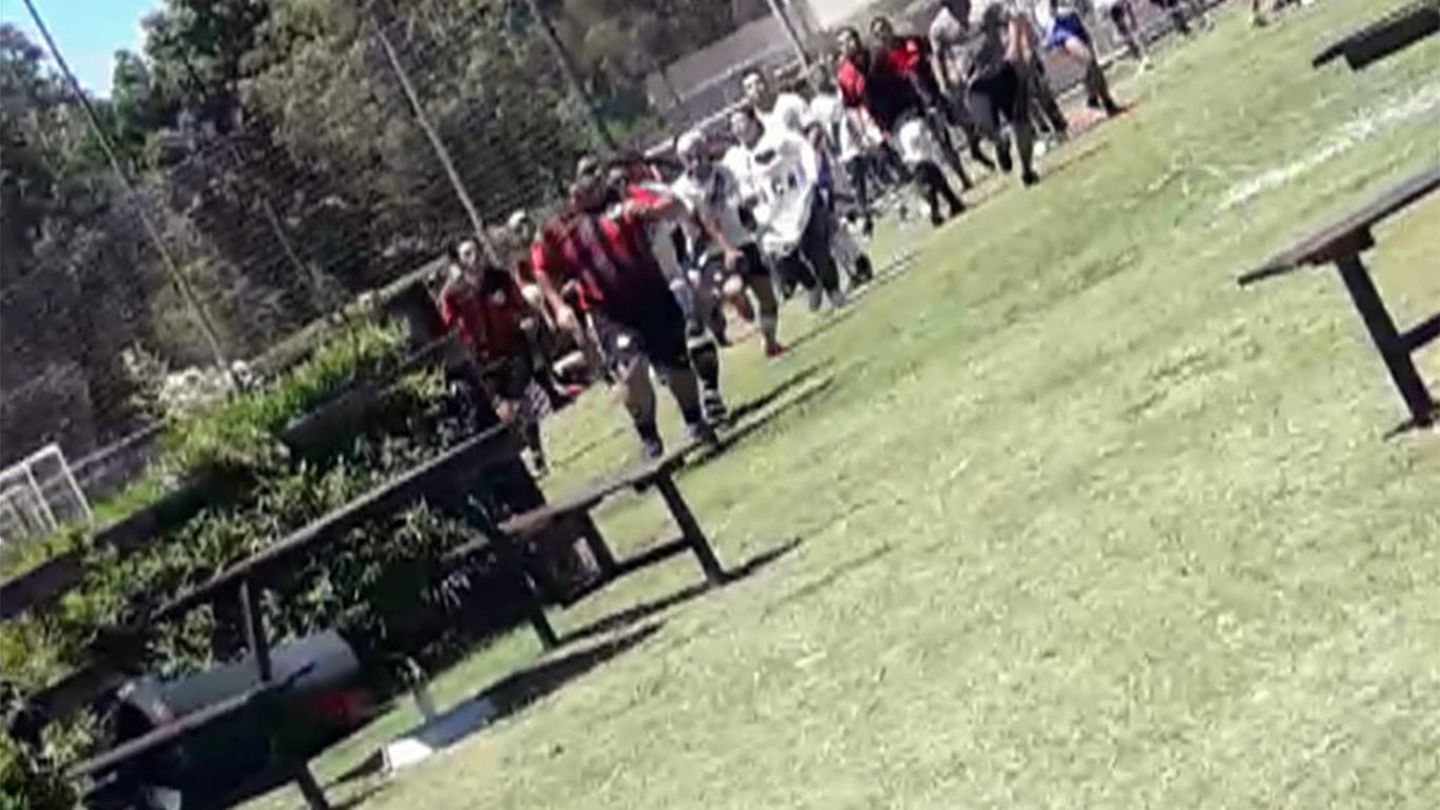 Locura en Tortuguitas: El video que muestra como asesinaron al padre de un joven durante una pelea por un torneo de fútbol
