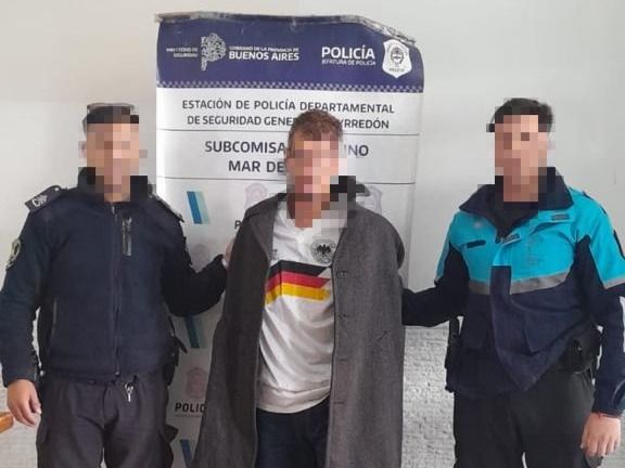 Robó una moto y lo atrapan por ofrecer plata para que lo ayuden a encenderla