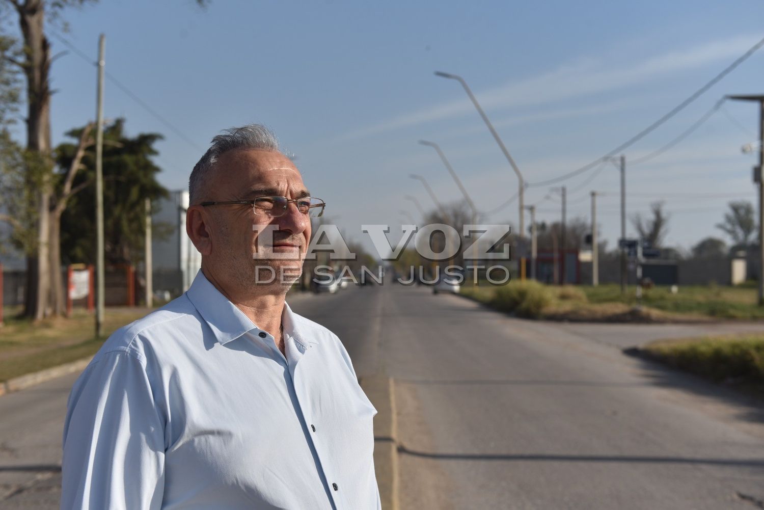 Parado en el camino interprovincial, el político ponderó el rol de la Región Centro