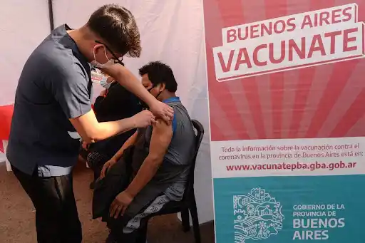Vacunación en Provincia: Enviaron turnos para menores y segundas dosis