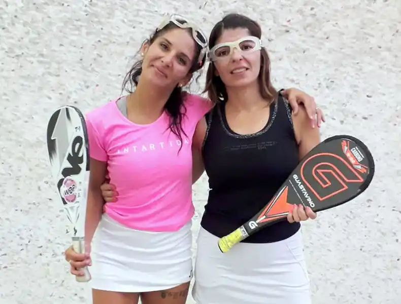 Buena labor de necochenses en encuentro de pelota a paleta
