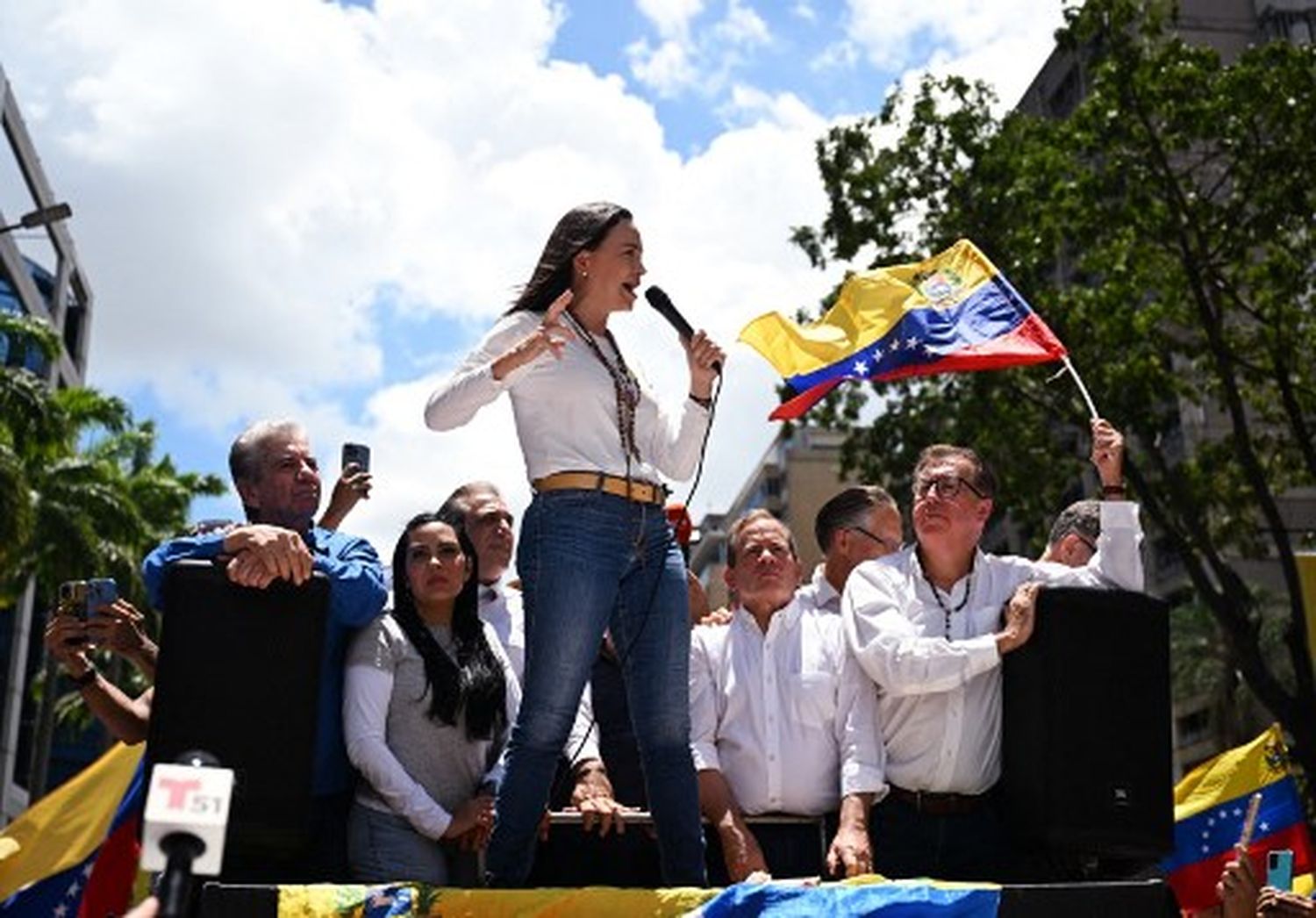 María Corina Machado revela detalles de LAS CONDICIONES de 200 mujeres y 70 niños detenidos tras elecciones 28J (+Video)