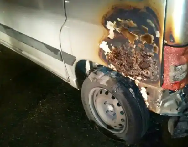 Incendio a un vehículo oficial: Corral no descartó un “intento de presión”