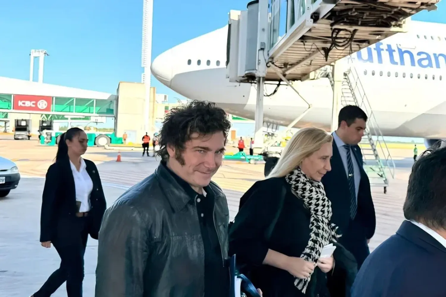 Milei viaja a Ushuaia a reunirse con Laura Richardson
