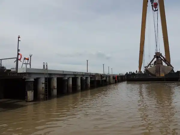 La provincia llamará a concurso para  explotar los muelles del Puerto Ibicuy