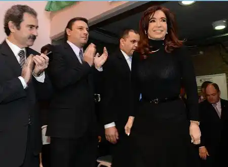 CFK: "voy a enfrentar todo para dejar tres poderes democráticos"