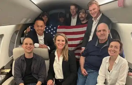 El gobierno de Estados Unidos publicó la imagen de parte de los liberados.