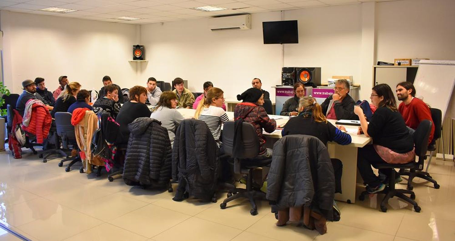 Curso de gestión empresarial para fomentar el empleo independiente