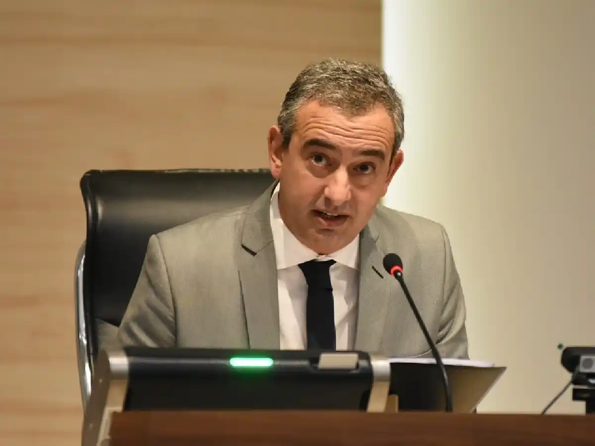 Rosario narco: “Tenemos la mitad de los patrulleros que necesitamos”, admitió el intendente tras la escalada de violencia