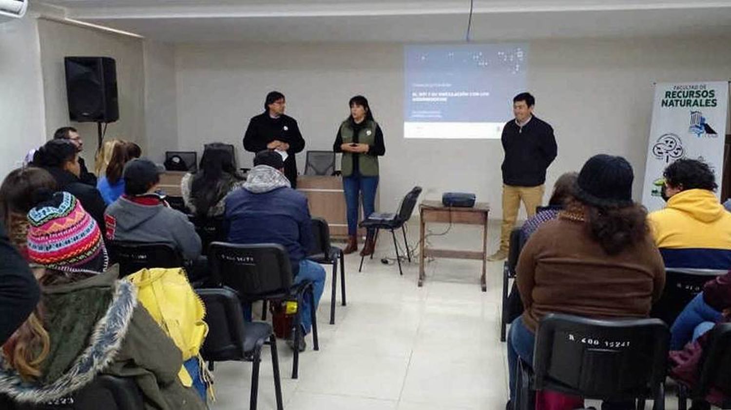 Charla para estudiantes de la 
Facultad de Recursos Naturales