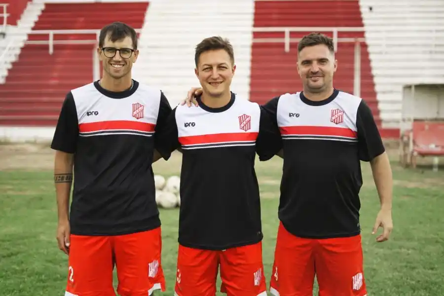 Buenas noticias para 9 de Julio: Maximiliano Barbero continuará como entrenador juliense