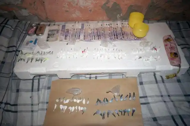 La Policía secuestró 140 envoltorios de cocaína