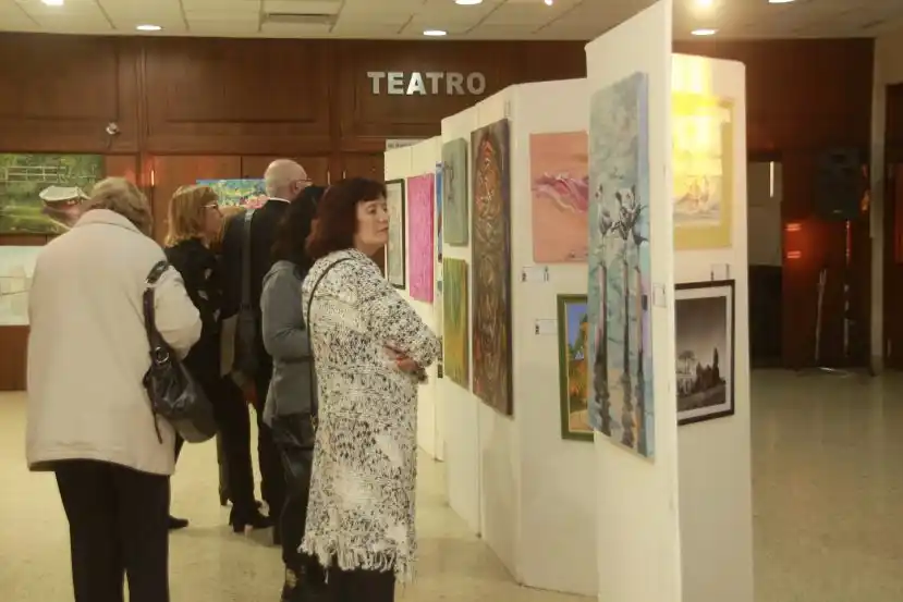 Juan Carlos Lespada ganó el 1º Salón de Artes Plásticas
