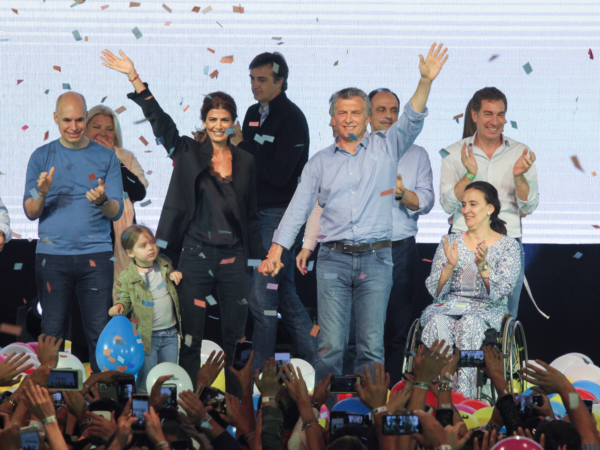 Cambiemos ganó con el 40% en el país y hace historia al triunfar en las cinco provincias más grandes