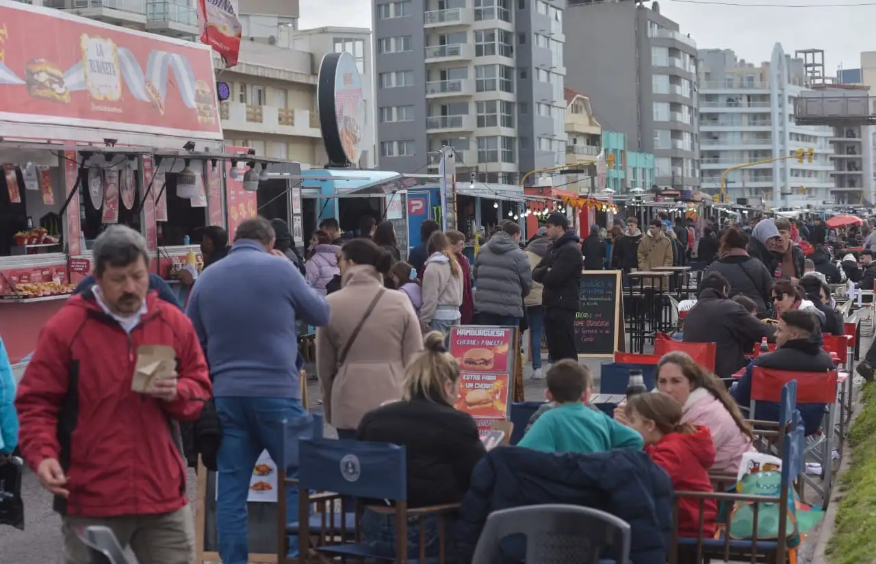 Durante las tres jornadas, el público podrá recorrer un paseo gastronómico con alternativas para todos los gustos.