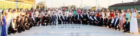 ECU presentó a reinas y reyes de los Estudiantes 2023