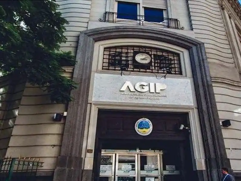 AGIP.