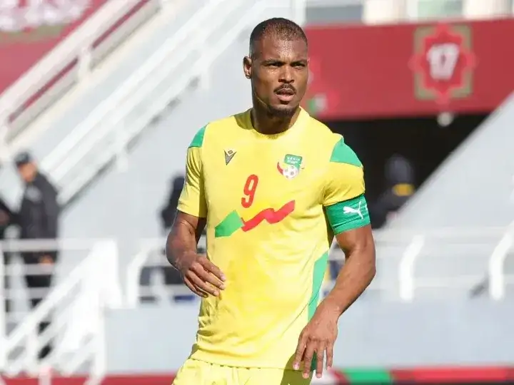 Steve Mounié