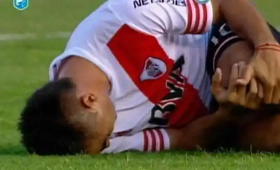 Pity Martínez confirmó que tuvo una distensión y estará entre dos y tres semanas sin jugar