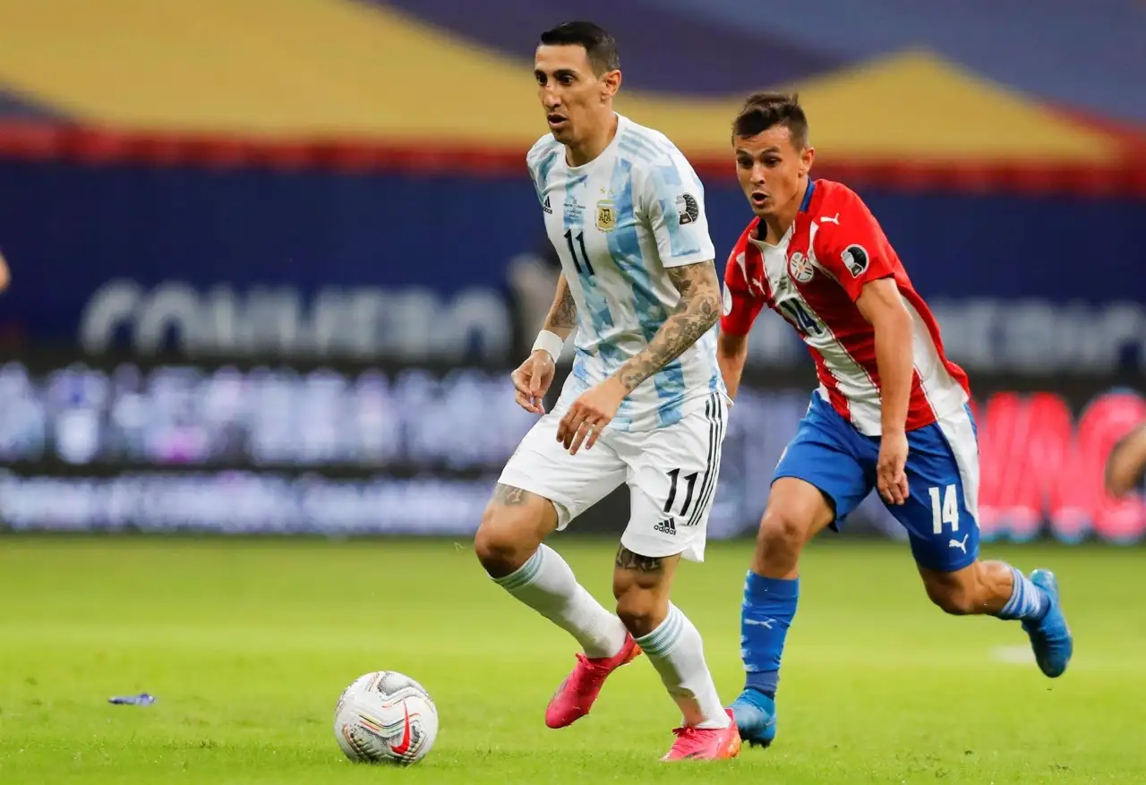 "Hay algo que brilla en el pecho", el mensaje de Di María a Neymar