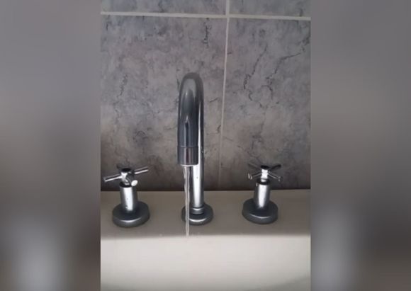 Reclamos por cortes de agua en Vuelta de Obligado
