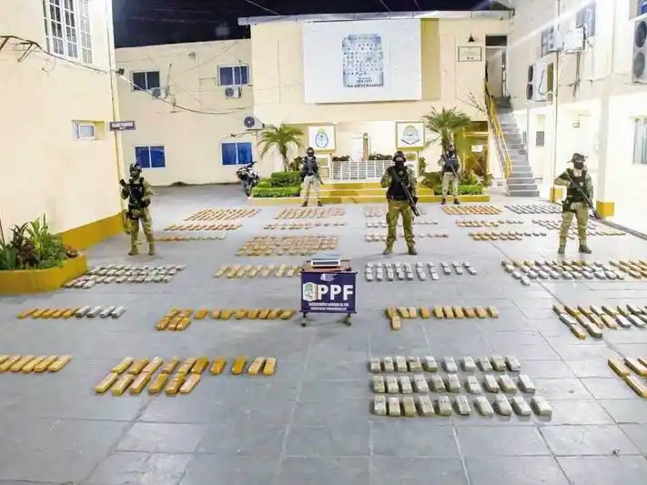 En dos procedimientos la Policía secuestró 
marihuana valuada en 3.273.638.000 pesos