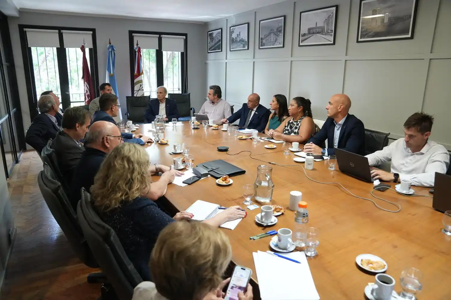 El ministro de Justicia y Seguridad de Santa Fe, Pablo Cococcioni, informó este miércoles que la Provincia duplicó la cantidad de detenciones. El dato fue presentado ante entidades del Consejo Empresario