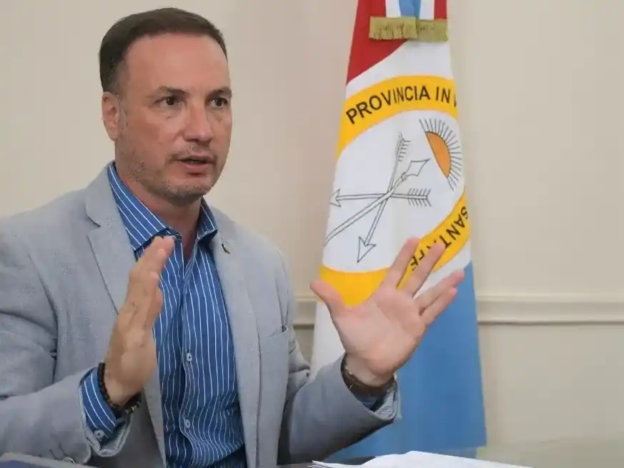 Enrico aseguró que la obra pública se sostiene con fondos provinciales y crédito externo. Crédito: Guillermo Di Salvatore.