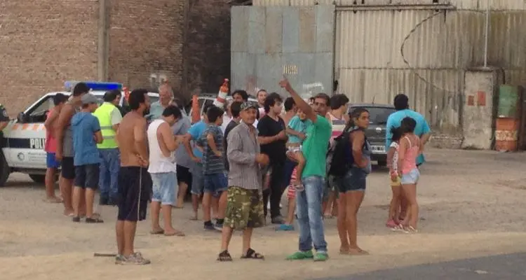 Río Tala: Qué dicen los vecinos sobre los camiones areneros