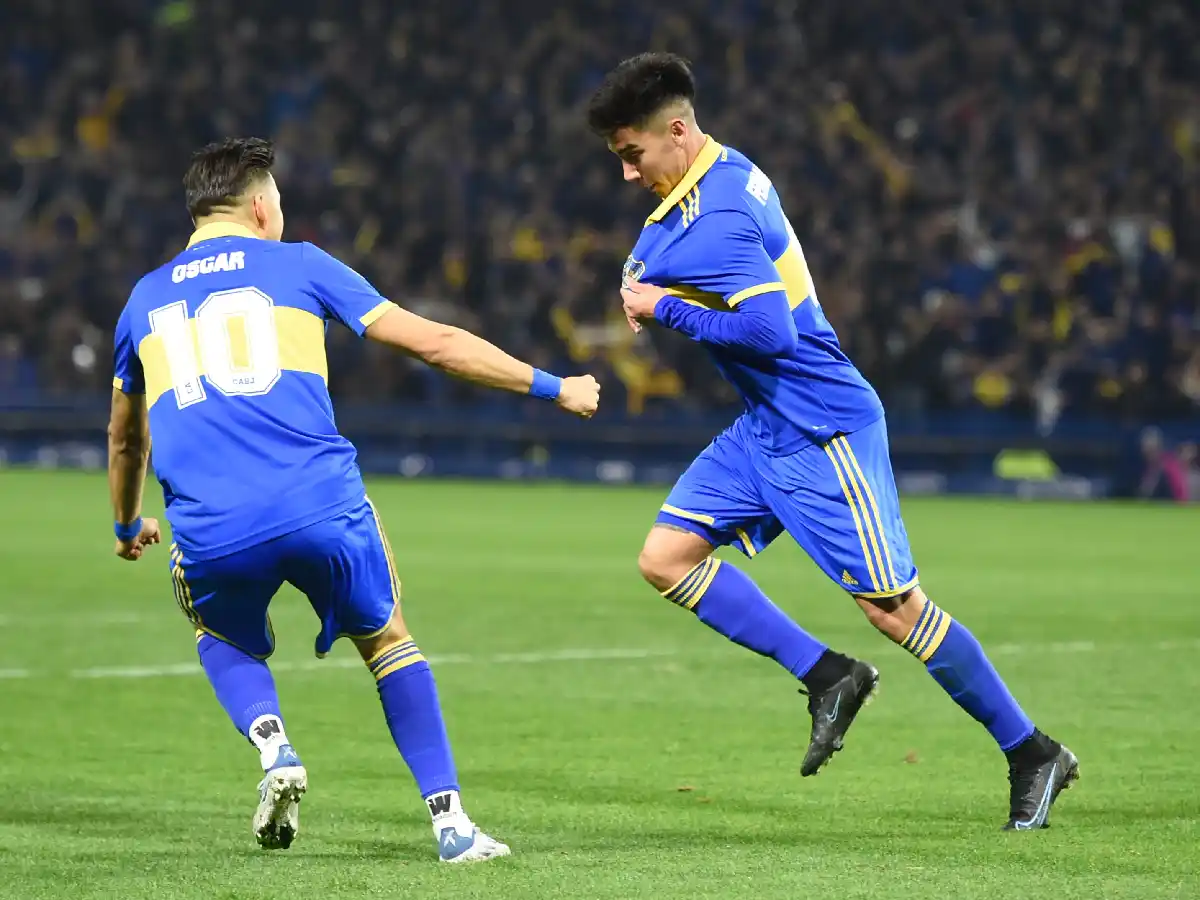 Boca recibe a Platense en La Bombonera